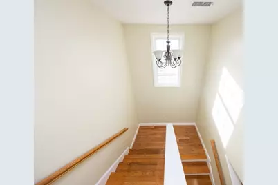 83 Massasoit Rd, Worcester, MA 01604 - Photo 13