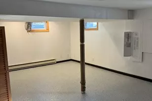 251 Rosewell St, Springfield, MA 01109 - Photo 23