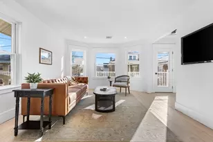 22 Prescott St, Salem, MA 01970 - Photo 3