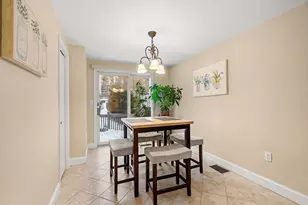 27 Woodland Park Dr, Haverhill, MA 01830 - Photo 15