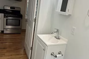 506 E Broadway, Boston, MA 02127 - Photo 5