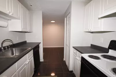 135 Grove Street #133, Rockland, MA 02370 - Photo 9