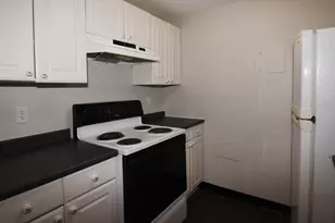 135 Grove St, Rockland, MA 02370 - Photo 7
