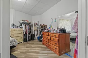 1792 Pleasant St, Fall River, MA 02723 - Photo 9