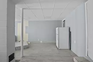 1792 Pleasant St, Fall River, MA 02723 - Photo 27