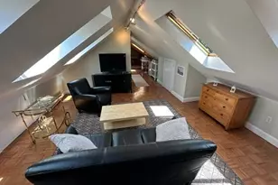 274 Poplar St, Boston, MA 02131 - Photo 9