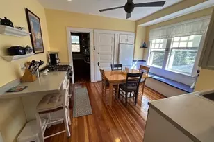 274 Poplar St, Boston, MA 02131 - Photo 13