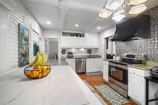 16 Allen St, Northborough, MA 01532 - Photo 3