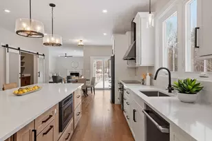 209 Middle Rd, Haverhill, MA 01830 - Photo 9