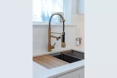 30 Burdett Road, Lynn, MA 01904 - Photo 19