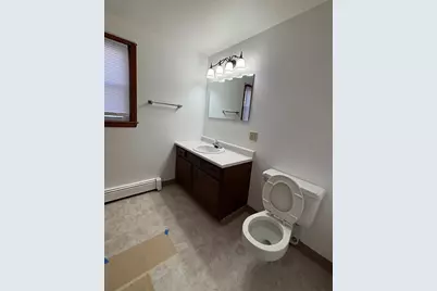 5 Spruce Street #1, Clinton, MA 01510 - Photo 7