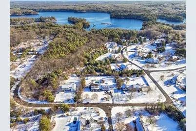 4 Donna Pass, Hopkinton, MA 01748 - Photo 3