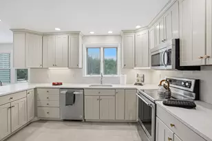 4 Donna Pass, Hopkinton, MA 01748 - Photo 7