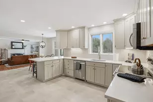 4 Donna Pass, Hopkinton, MA 01748 - Photo 7