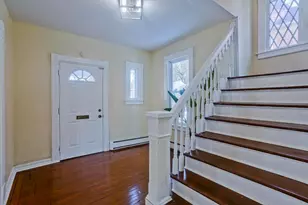 30 Parkwood St, Springfield, MA 01108 - Photo 7