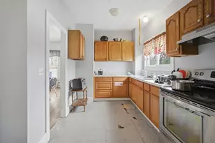 340 Oak St, Springfield, MA 01151 - Photo 15