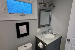 97 Washington St, Gloucester, MA 01930 - Photo 5