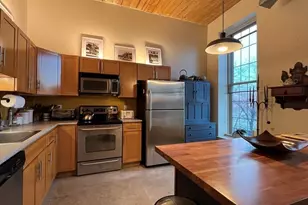 35 Riverwalk Way, Lowell, MA 01854 - Photo 5