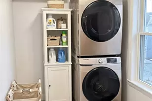 24 Elm St, Everett, MA 02149 - Photo 9