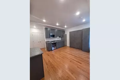 165 Hawthorne #306, Chelsea, MA 02150 - Photo 3