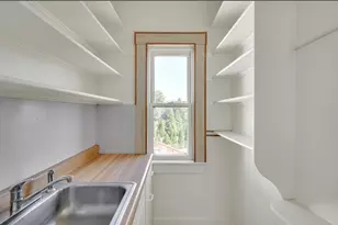 24 Blaine St, Malden, MA 02148 - Photo 5