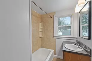 559 Merriam Ave, Leominster, MA 01453 - Photo 29