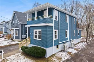 29 St Casimir Ave, Brockton, MA 02302 - Photo 3