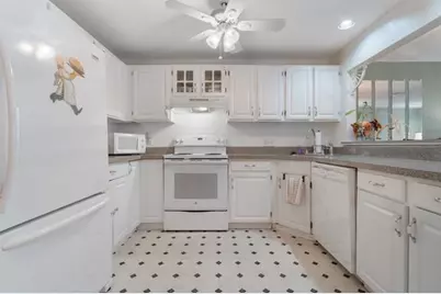 24 South Street #38, Medford, MA 02155 - Photo 7