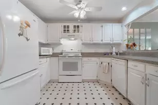 24 South St, Medford, MA 02155 - Photo 7