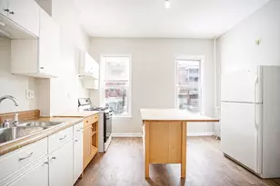 193 Beech St, Holyoke, MA 01040 - Photo 9