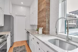 17 Cazenove St, Boston, MA 02116 - Photo 11