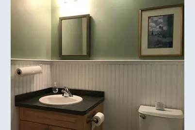 106 W Grove St #5, Middleborough, MA 02346 - Photo 9