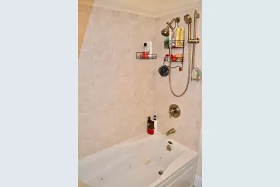 1306 Columbia Rd #4E, Boston, MA 02127 - Photo 11