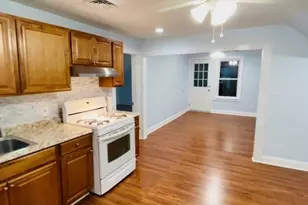 23 Everett Ave, Webster, MA 01570 - Photo 3