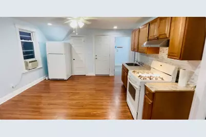 23 Everett Ave #3, Webster, MA 01570 - Photo 1