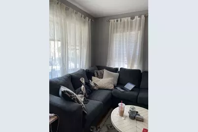 479 E Sixth St, Boston, MA 02127 - Photo 11