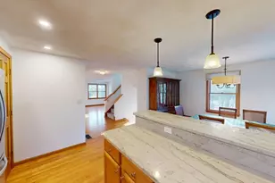 95 Pleasant, Watertown, MA 02472 - Photo 5