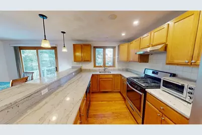 95 Pleasant #0, Watertown, MA 02472 - Photo 3