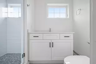 695 Salem St, Lynnfield, MA 01940 - Photo 29