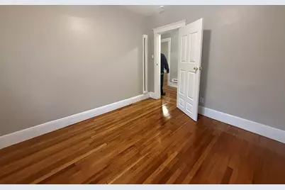 135-137 Lawton Ave #6, Lynn, MA 01902 - Photo 3