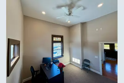 475 College Hwy, Southwick, MA 01077 - Photo 5