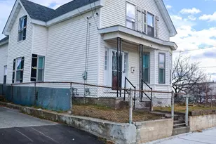 186 Powell St, Lowell, MA 01851 - Photo 5