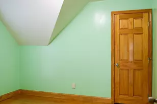 186 Powell St, Lowell, MA 01851 - Photo 33