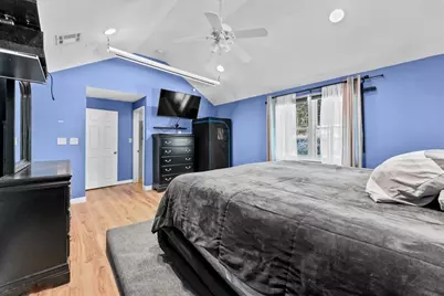 198 Elm St, Pembroke, MA 02359 - Photo 23