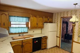 8 Molloy Rd, Georgetown, MA 01833 - Photo 3