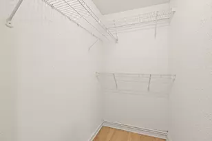 70 Warren Ave, Chelsea, MA 02150 - Photo 17