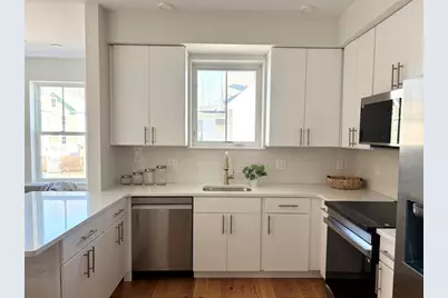 421 High St #203, Medford, MA 02155 - Photo 3