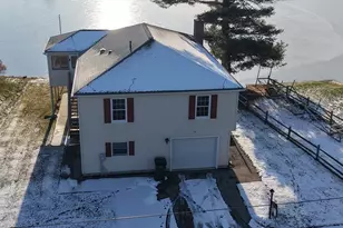 10 Indian Point Rd, Webster, MA 01570 - Photo 13