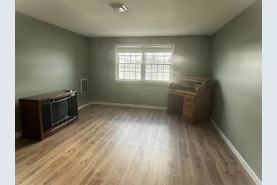 10 Indian Point Rd, Webster, MA 01570 - Photo 31