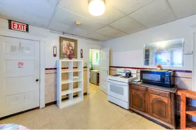 60 Fruit Street, Worcester, MA 01609 - Photo 9